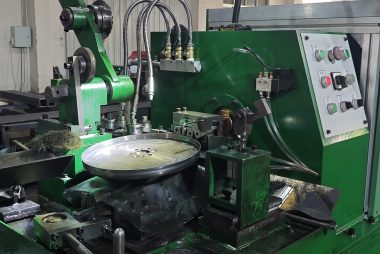 Automatic spiral fin tube welding machine for carbon steel and stainless steel tubes